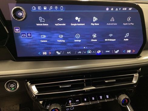 New 2026 Chevrolet Traverse LT w/ Driver Confidence Package image 9