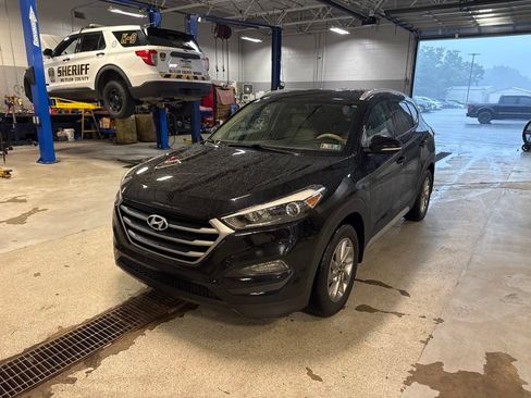 Used 2018 Hyundai Tucson SEL Plus AWD/4WD image 4