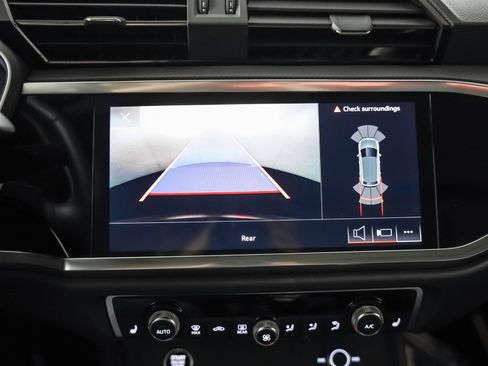 Certified 2024 Audi Q3 2.0T Premium image 20