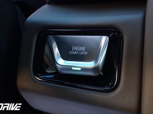 Used 2026 GMC Yukon Denali Ultimate image 25