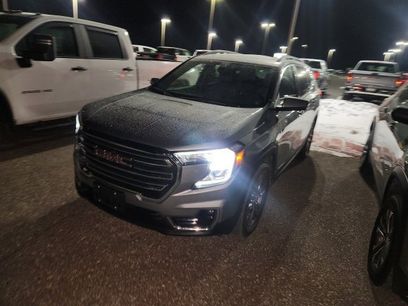 Used 2023 GMC Terrain SLT w/ Infotainment Package II