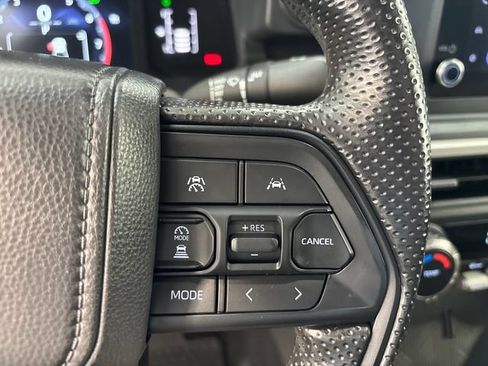Used 2024 Toyota Tacoma SR AWD/4WD image 9