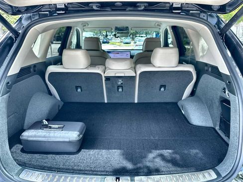 New 2026 Genesis GV80 2.5T RWD image 25