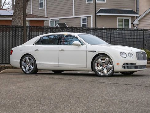 Used 2015 Bentley Flying Spur V8 AWD/4WD image 10