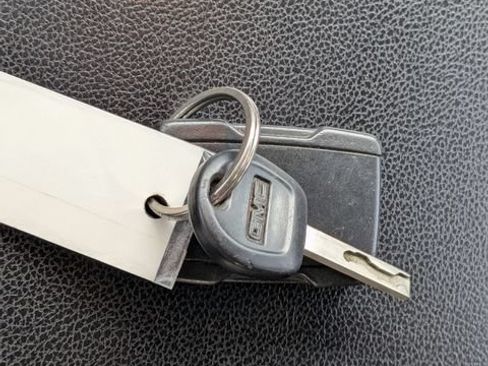 Used 2019 GMC Canyon SLE AWD/4WD image 27