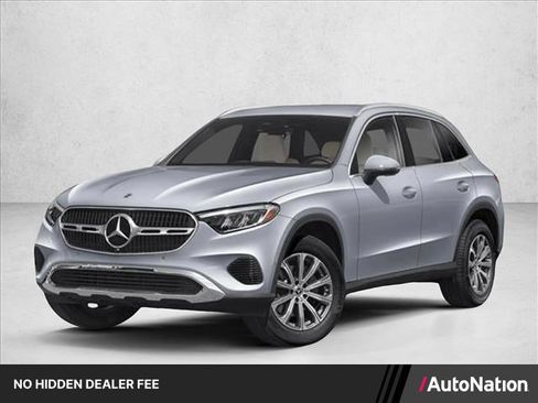 Used 2026 Mercedes-Benz GLC 300 image 1