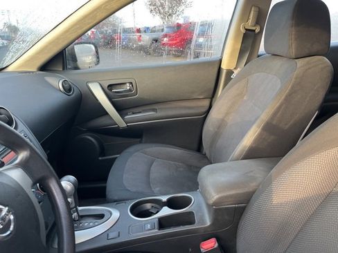 Used 2014 Nissan Rogue S image 10