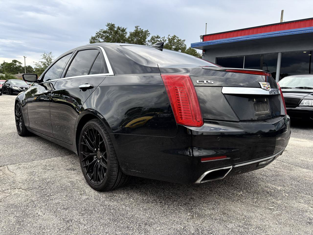 Used 2016 Cadillac CTS Luxury RWD image 3