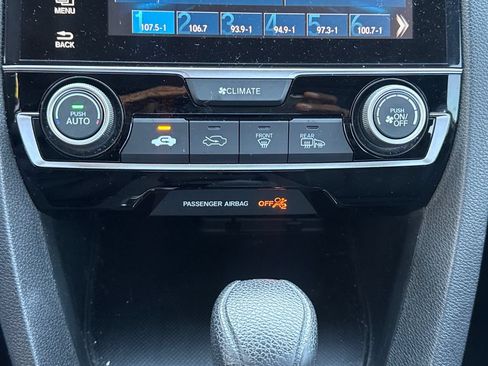 Used 2018 Honda Civic EX image 24