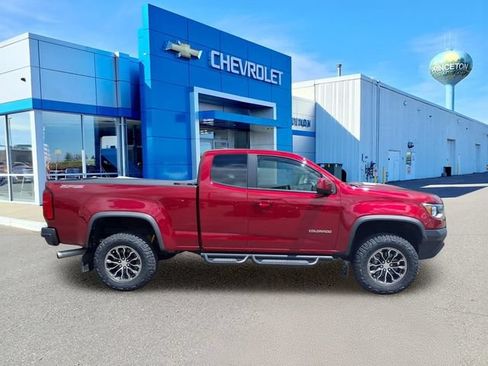 Used 2019 Chevrolet Colorado ZR2 AWD/4WD image 2