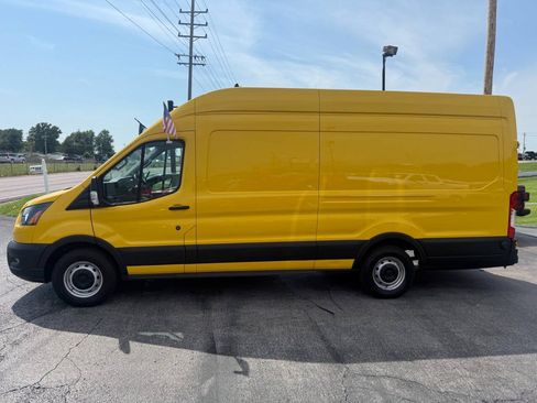 Used 2021 Ford Transit 250 148 High Roof Extended w/ Parcel Delivery Package RWD image 1