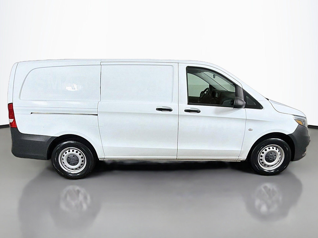 Used 2022 Mercedes-Benz Metris image 11