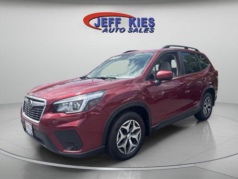 Used 2019 Subaru Forester Premium w/ All-Weather Package AWD/4WD image 1
