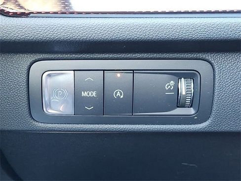 New 2026 Chevrolet Traverse RS image 24