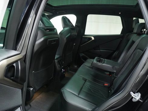 Certified 2025 BMW X3 xDrive30i w/ Premium Package image 13