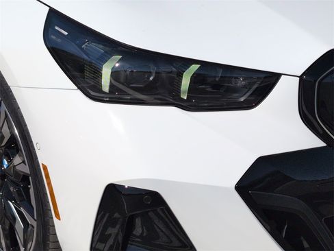 New 2026 BMW 530i 530i image 13