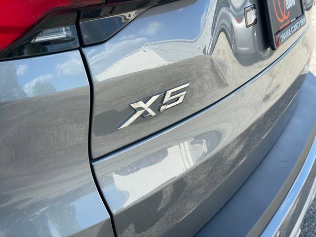 Certified 2024 BMW X5 xDrive40i w/ Premium Package AWD/4WD image 27
