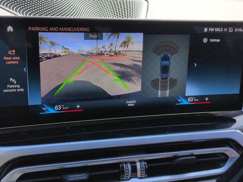 Used 2023 BMW i4 eDrive35 image 25