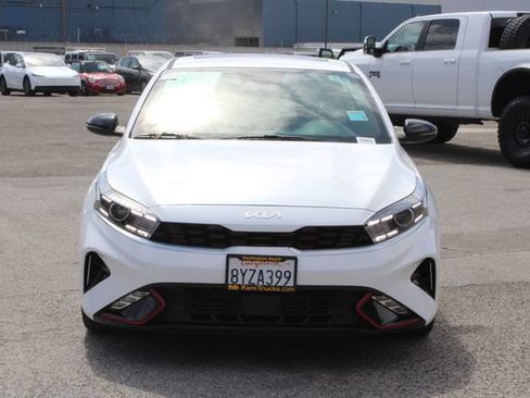 Used 2022 Kia Forte GT-Line w/ GT-Line Premium Package FWD image 2