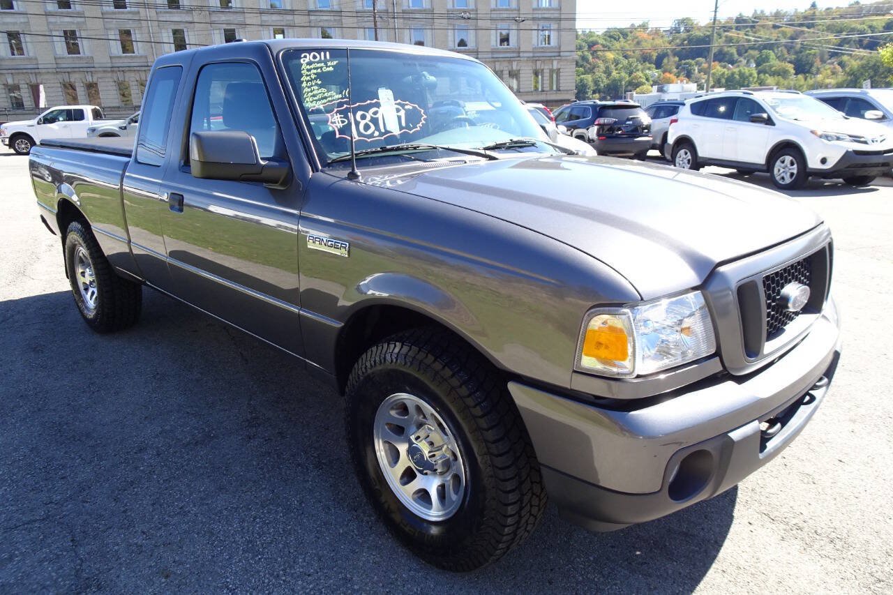 Used 2011 Ford Ranger XLT w/ Bright Trim Group AWD/4WD image 4