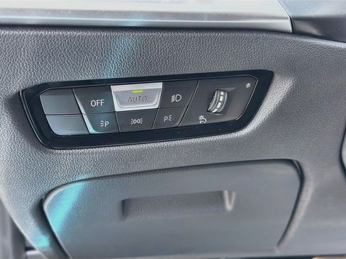 New 2027 BMW M3 w/ M Driver's Package RWD image 35