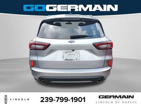 Used 2023 Ford Escape ST-Line w/ Tech Pack #1 FWD image 8