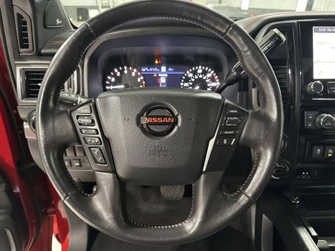 Used 2021 Nissan Titan PRO-4X w/ Pro-4x Convenience Package image 21