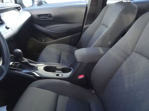 Used 2023 Toyota Corolla LE image 10
