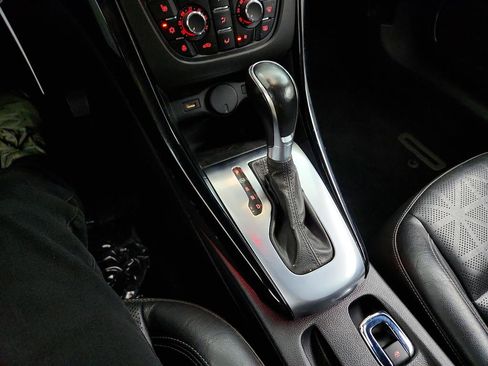 Used 2018 Buick Cascada Premium FWD image 17