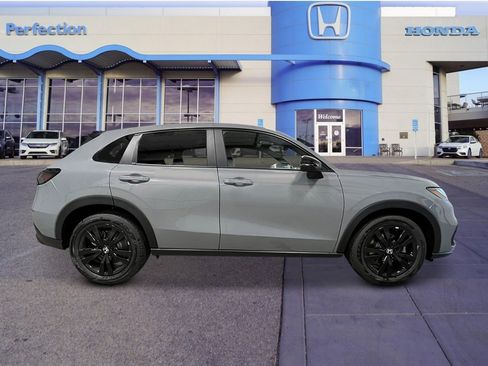 New 2026 Honda HR-V Sport image 8