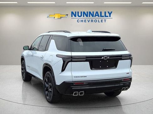 New 2026 Chevrolet Traverse RS FWD image 3