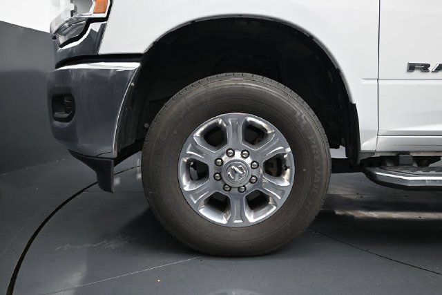 Certified 2024 RAM 2500 Big Horn AWD/4WD image 16