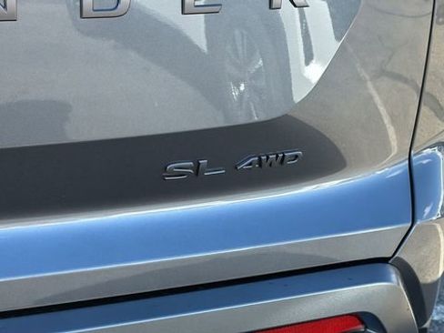 New 2026 Nissan Pathfinder SL image 11