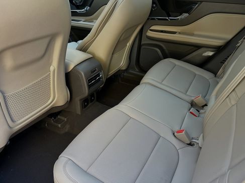 New 2024 Lincoln Corsair Reserve w/ Equipment Group 202A image 10