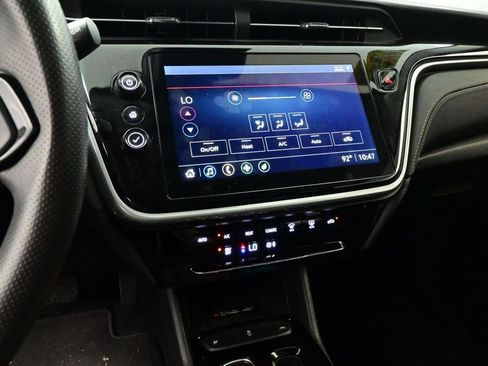 Used 2022 Chevrolet Bolt EUV LT FWD image 17
