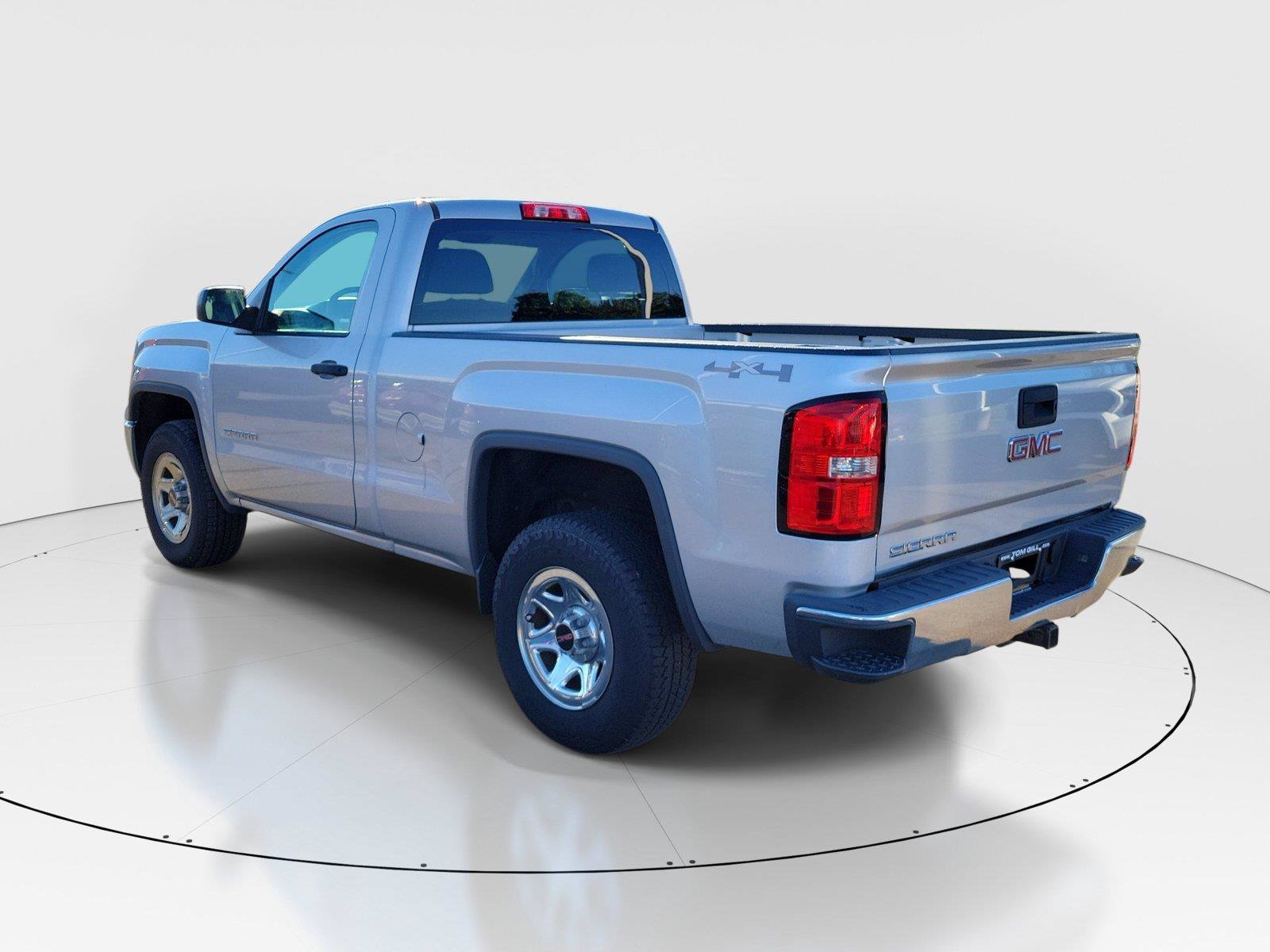 Used 2014 GMC Sierra 1500 4x4 Regular Cab w/ Sierra Convenience Package image 3