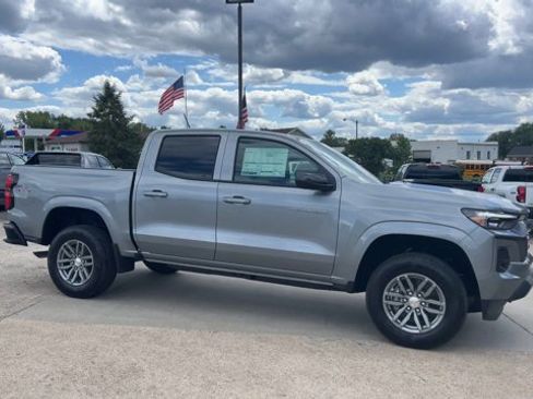 New 2026 Chevrolet Colorado LT w/ LT Convenience Package image 2