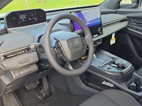 New 2026 Toyota C-HR AWD/4WD image 7