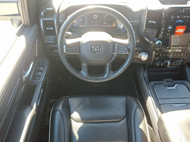 Used 2023 RAM 1500 Limited AWD/4WD image 11