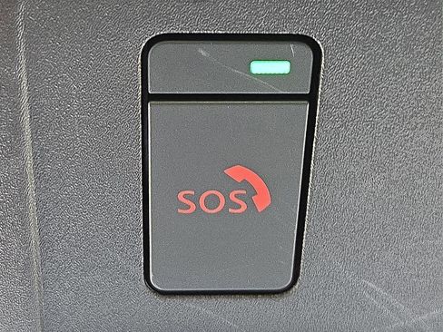 Used 2023 Nissan Altima 2.5 SL AWD/4WD image 21