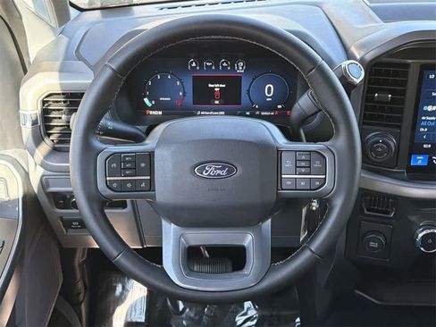 Used 2024 Ford F150 XLT image 12