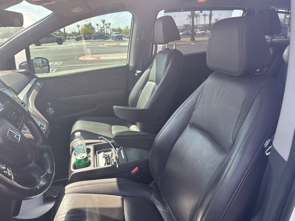 Used 2020 Honda Odyssey Touring image 6