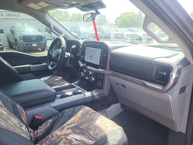 Used 2025 Ford F150 XLT w/ Equipment Group 302A MID RWD image 39
