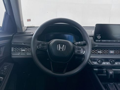Used 2024 Honda Accord EX image 17
