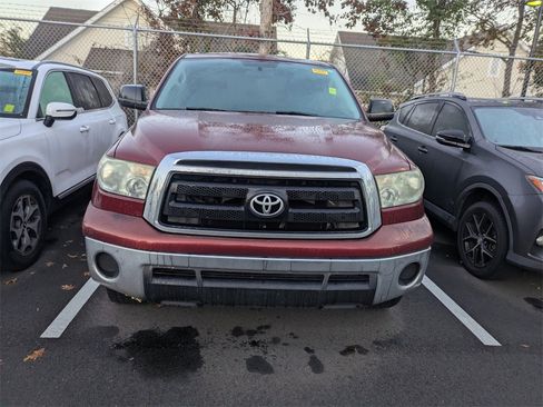 Used 2010 Toyota Tundra 2WD CrewMax image 2