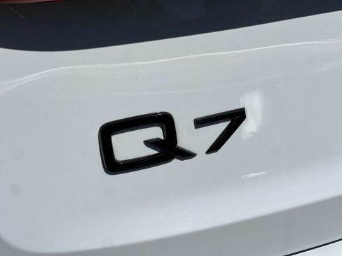 Used 2023 Audi Q7 3.0T Premium Plus w/ Premium Plus Package AWD/4WD image 28