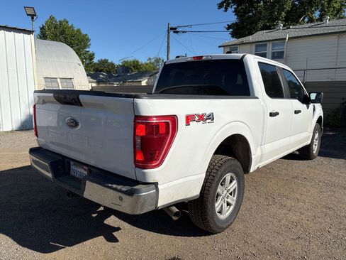 Used 2022 Ford F150 XLT w/ Trailer Tow Package AWD/4WD image 4