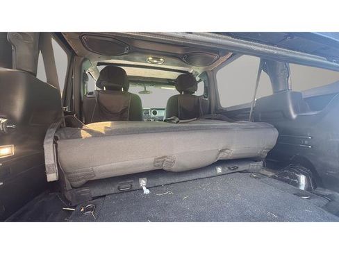 Used 2020 Jeep Wrangler Sport AWD/4WD image 28