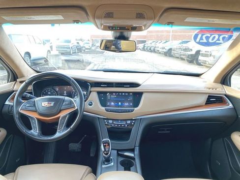 Used 2019 Cadillac XT5 Platinum image 21
