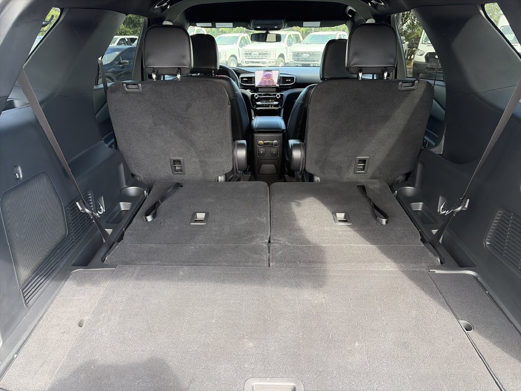 Certified 2024 Ford Explorer ST-Line w/ Class IV Trailer Tow Package RWD image 30